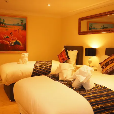 Hotel Thai Season *