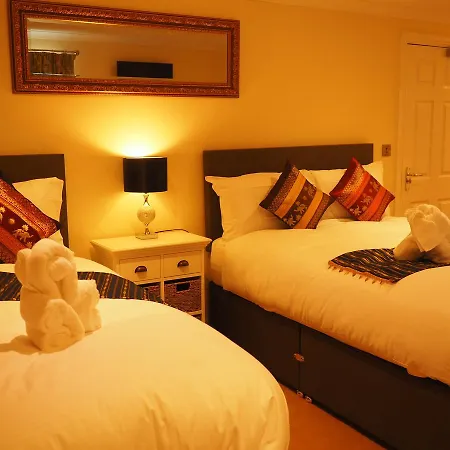 Hotel Thai Season *