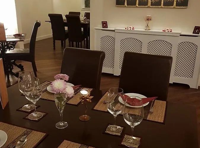 Hotel Thai Season York